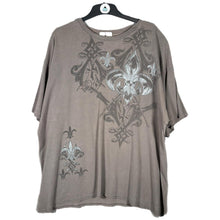Load image into Gallery viewer, Y2K MMA Elite Affliction Style Gothic Grunge Fleur De Lis Baggy Brown Top 2XL