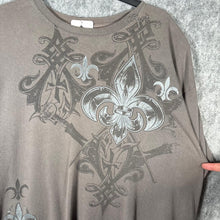 Load image into Gallery viewer, Y2K MMA Elite Affliction Style Gothic Grunge Fleur De Lis Baggy Brown Top 2XL