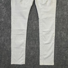 Load image into Gallery viewer, Ed Hardy x Red Pepper Y2K White Red 2000s Mcbling Skinny Jeans, Size Xs-S