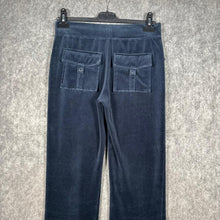 Load image into Gallery viewer, Juicy Couture Navy Velour Joggers with Back Pockets – Size L