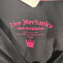 Load image into Gallery viewer, Live Mechanics Black Crest Graphic Tee 2XL Hip Hop Y2K Streetwear