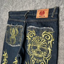 Load image into Gallery viewer, Tribal Spider RMC Red Monkey Company Japanese Embroidered Vintage Jeans, W36
