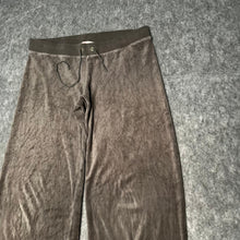 Load image into Gallery viewer, Juicy Couture Light Brown Velour Y2K 2000s Joggers/ Sweats, Size Large
