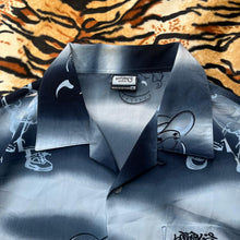 Load image into Gallery viewer, Southpole Graffiti Blue Cartoon Y2K 2000s Vintage Button Shirt, Size XL
