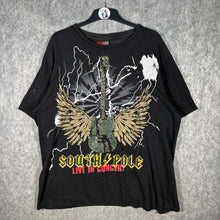 Load image into Gallery viewer, Southpole Live in Concert Guitar Graphic T-Shirt – Size XL – 2000s Vintage
