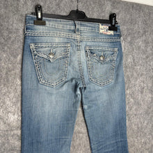 Load image into Gallery viewer, True Religion Light Wash Heavily Distressed Leg Y2K Skinny Jeans, Waist 27
