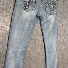 Load image into Gallery viewer, Miss Me Y2K Cross Embroidered Mcbling Skinny Jeans, Waist 26
