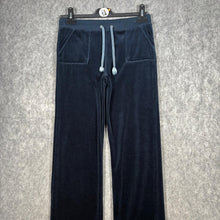Load image into Gallery viewer, Juicy Couture Navy Velour Joggers Large Y2K 2000s Rear Pocket Detail
