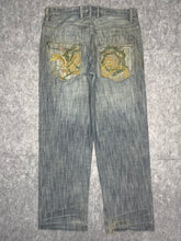 Load image into Gallery viewer, Snake Embroidered Y2K Vintage Mud Wash Blue Jeans, Size XL
