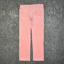 Load image into Gallery viewer, Juicy Couture Light Pink Y2K 2000s Velour Back Pockets Joggers, Size Medium
