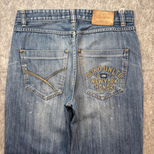 Load image into Gallery viewer, Ecko Unltd. 2000s Embroidered Y2K Logo Pocket Baggy Leg Jeans
