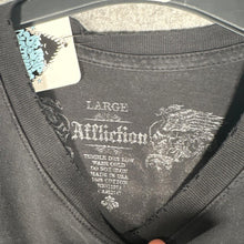 Load image into Gallery viewer, Affliction Black Tribal Crest Graphic T-Shirt 00s Y2K USA Made Size L
