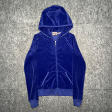 Load image into Gallery viewer, Juicy Couture Blue Velour Y2K Mcbling 2000s Hoodie, Size Small
