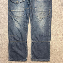 Load image into Gallery viewer, Ecko Unltd. 2000s Multi Panel Seam Line Embroidered Pocket Jeans, Size
