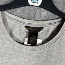 Load image into Gallery viewer, Y2K Rocawear Rhinestone Wing Crown Tee Grey Baby T-Shirt, Size M
